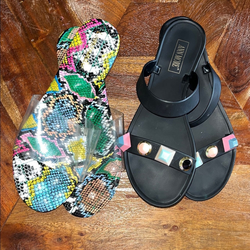 2Pair Sz 9 Fashion Sandals